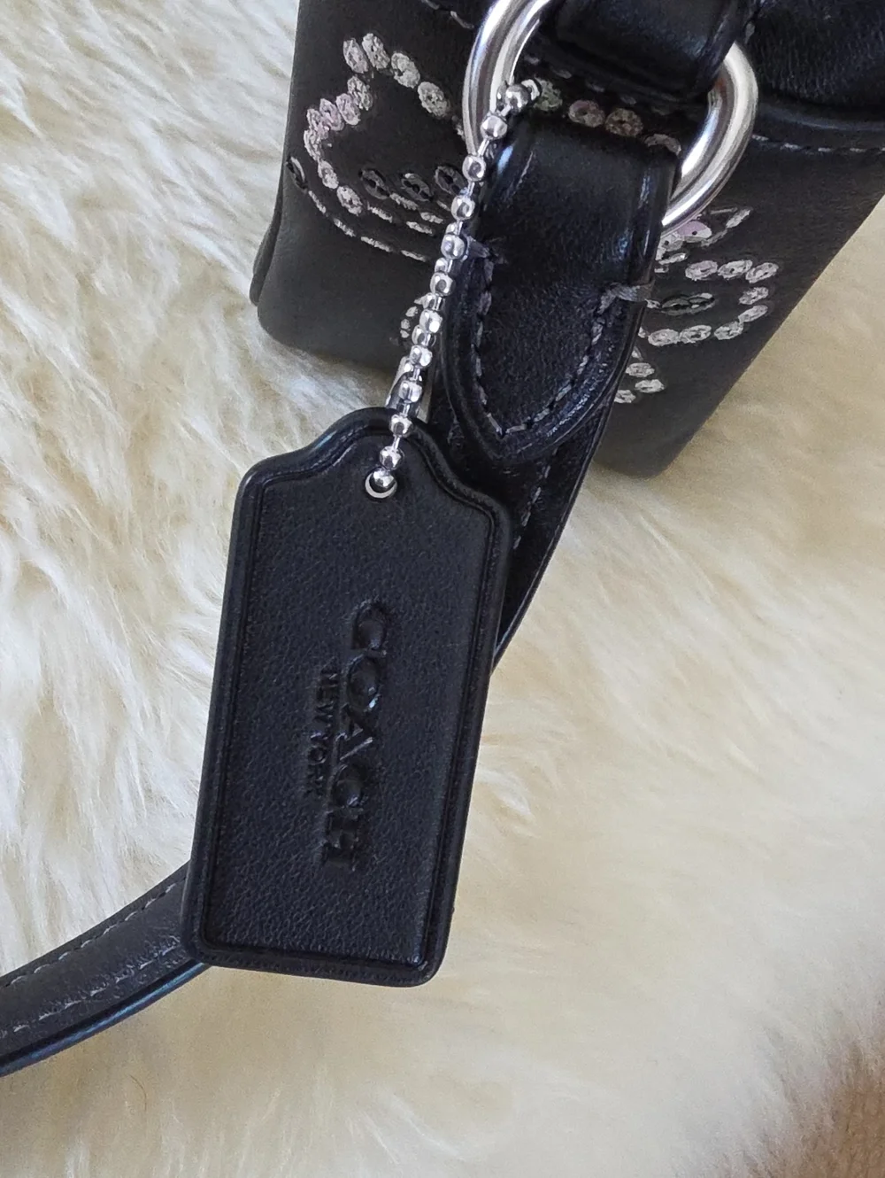 Beautiful Like New Coach Jamie Camera Crossbody Bag With Butterflies 🖤🦋✨️🩷